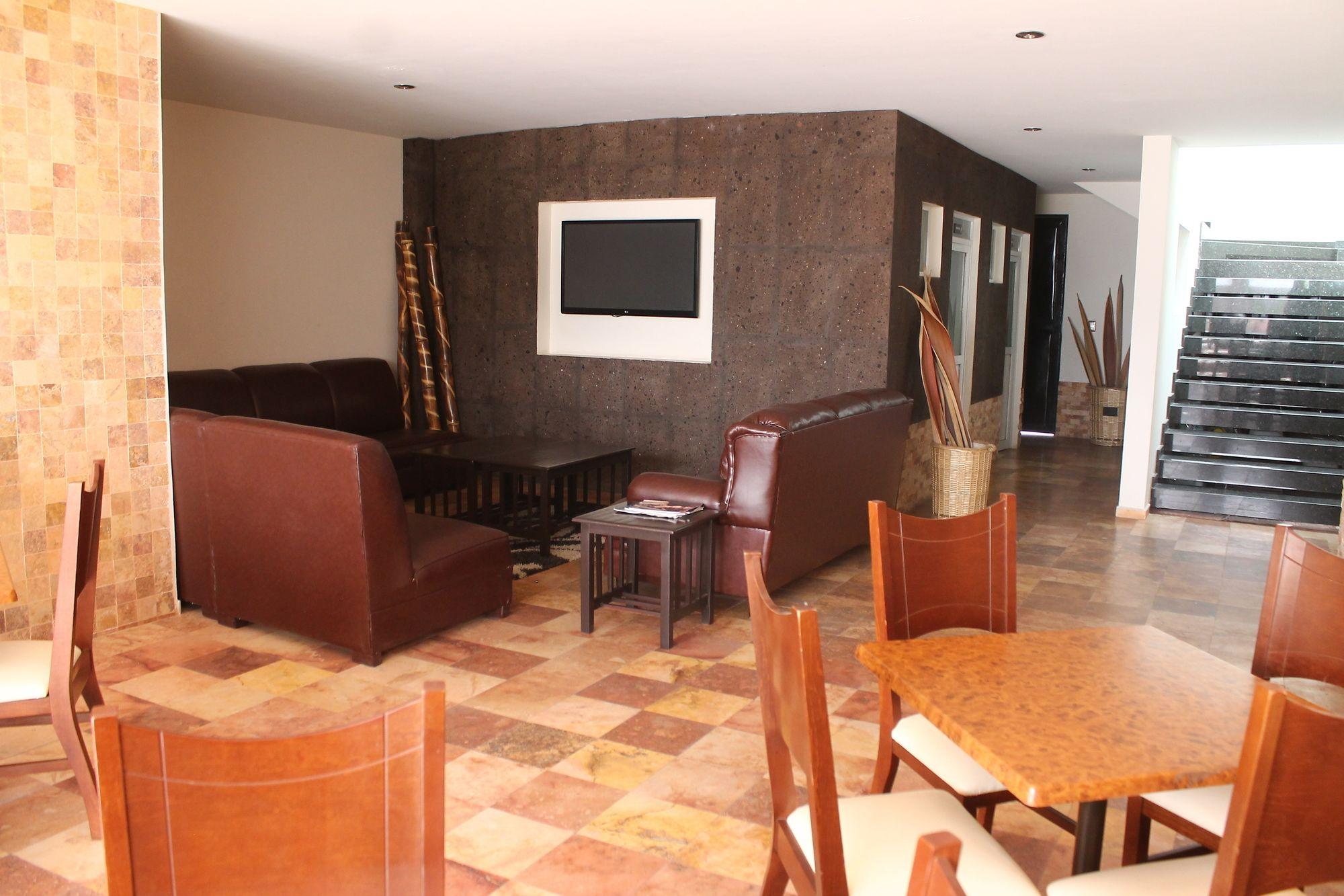 Hotel Rincon Real Suites Дуранго Экстерьер фото