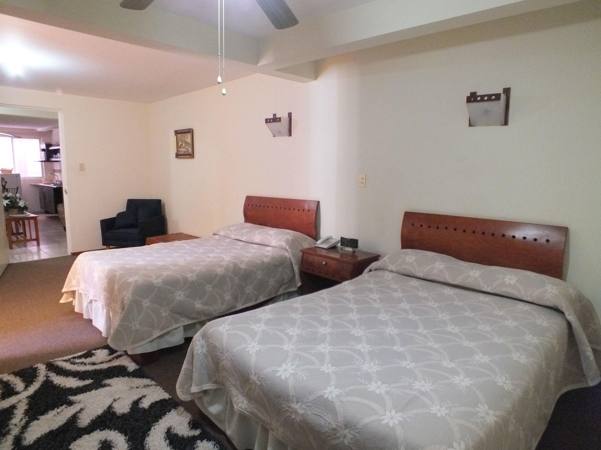 Hotel Rincon Real Suites Дуранго Экстерьер фото