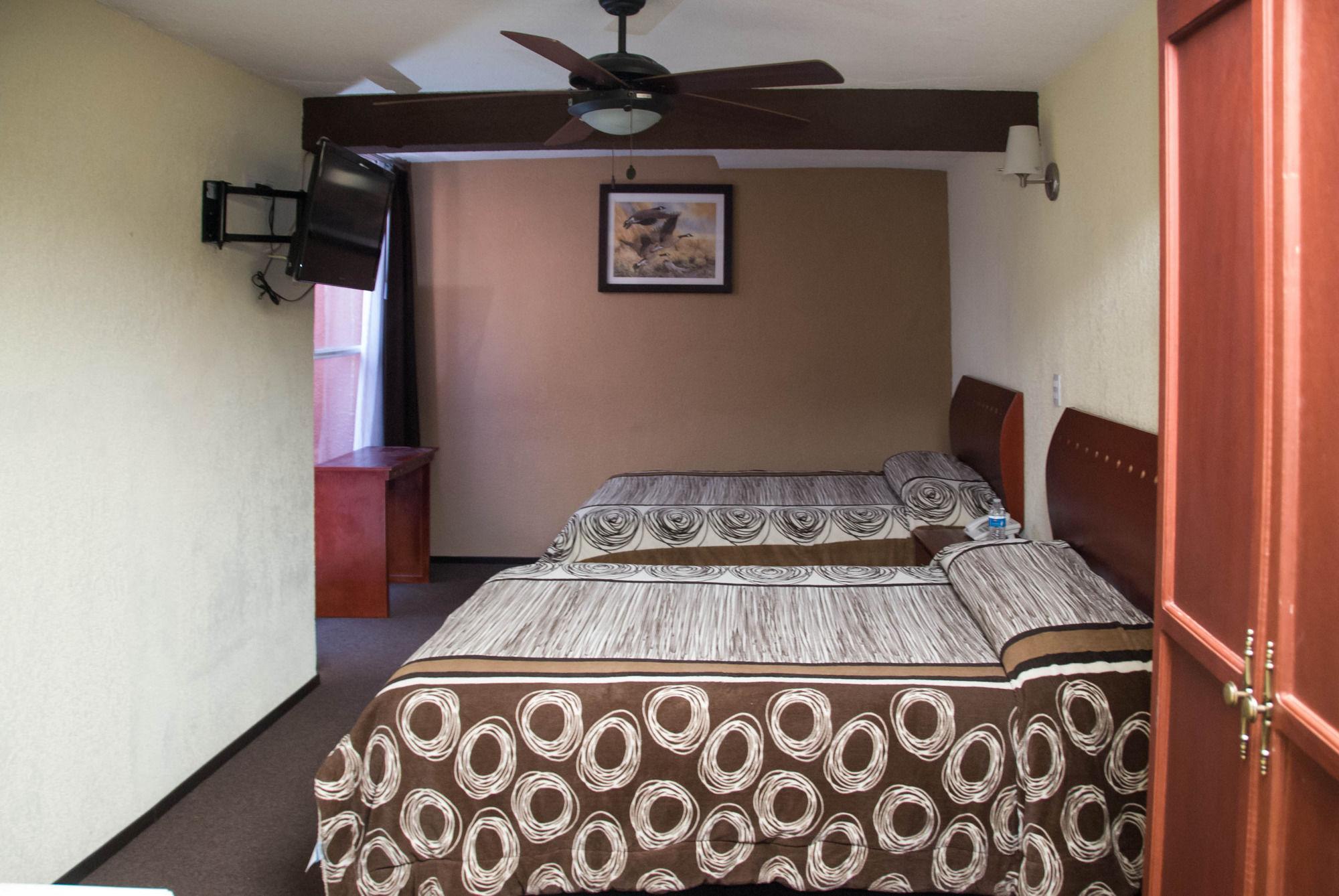 Hotel Rincon Real Suites Дуранго Экстерьер фото
