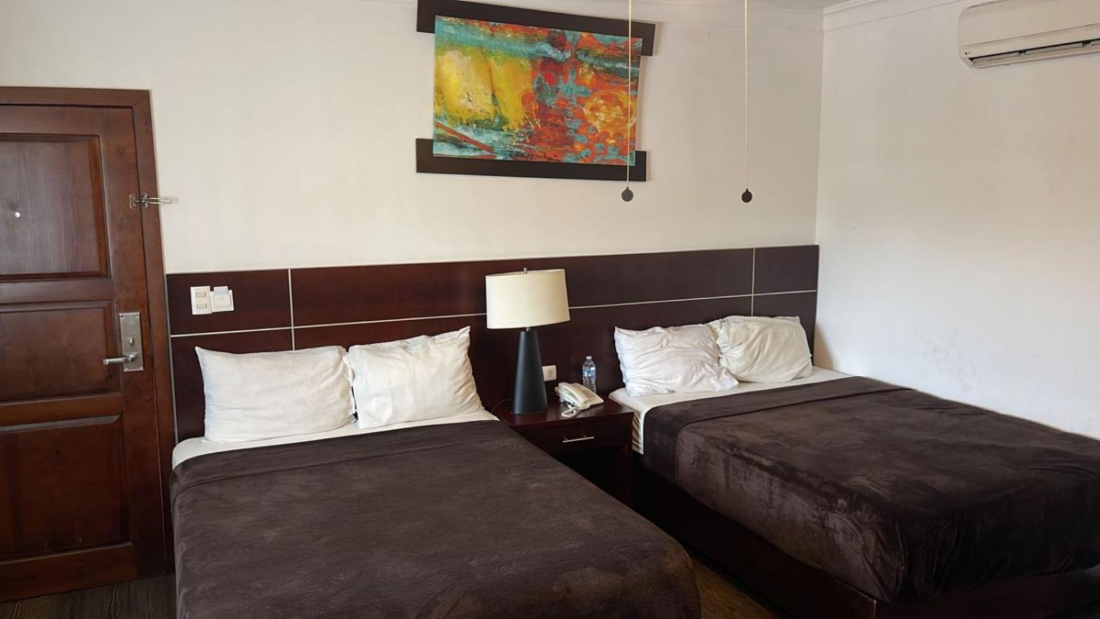 Hotel Rincon Real Suites Дуранго Экстерьер фото